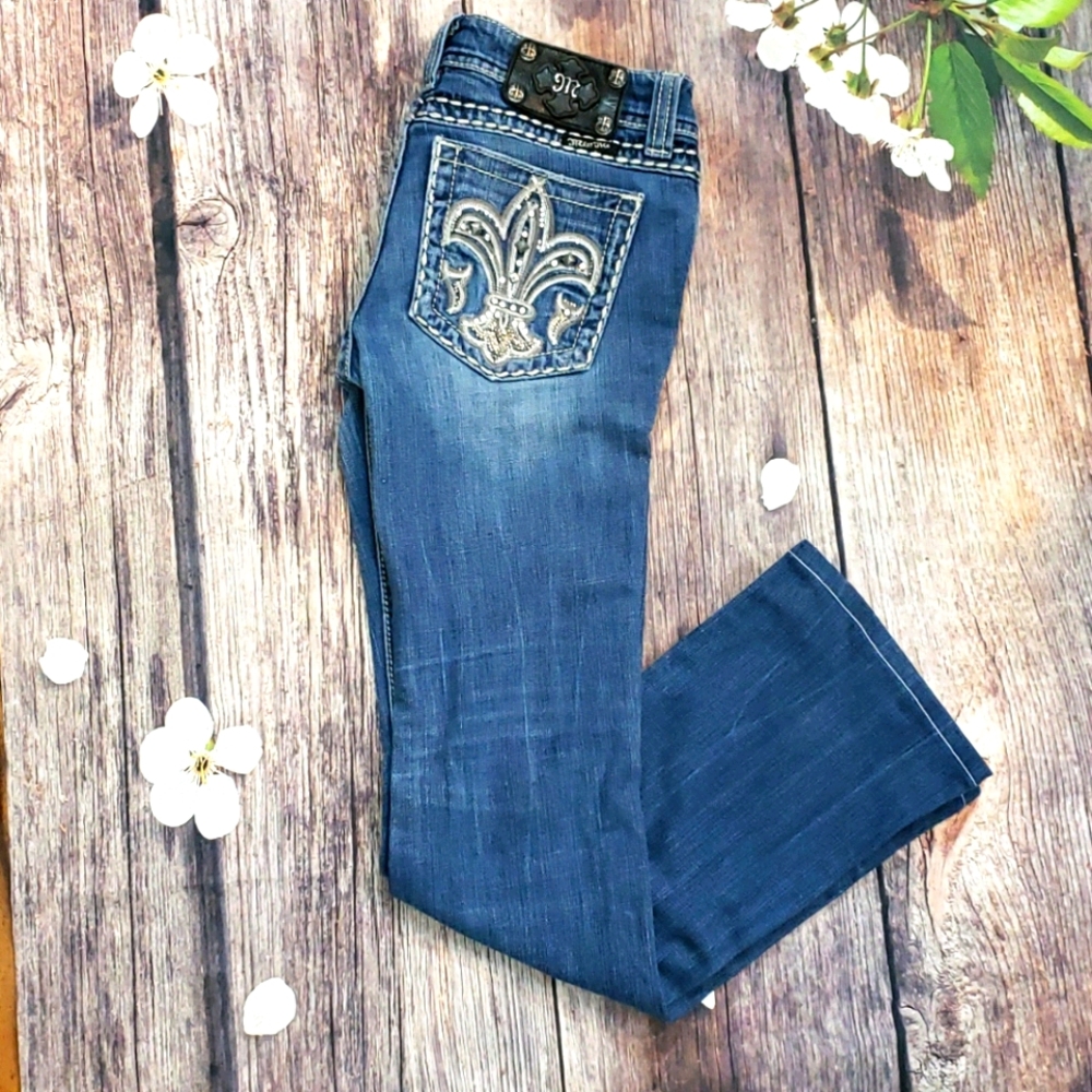 EUC Miss Me 26 Boot Newer Style Bling Short Soft